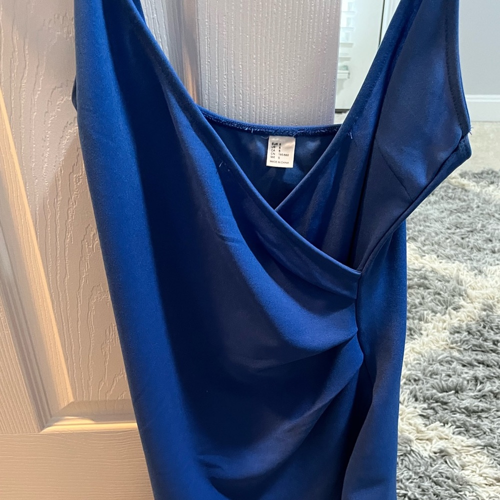 Blue dress